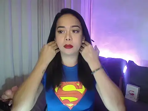 femininetranscummer online show from June 29, 8:08 pm