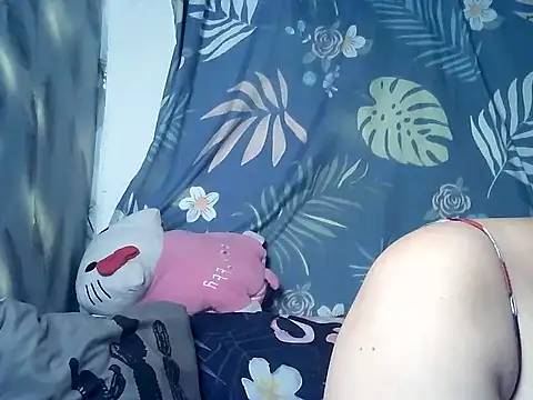 Amazing Angel22 online show from April 21, 4:47 pm