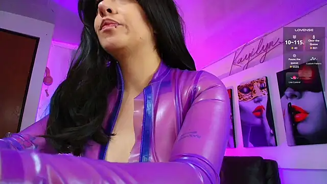 kayilyn online show from June 5, 12:11 pm
