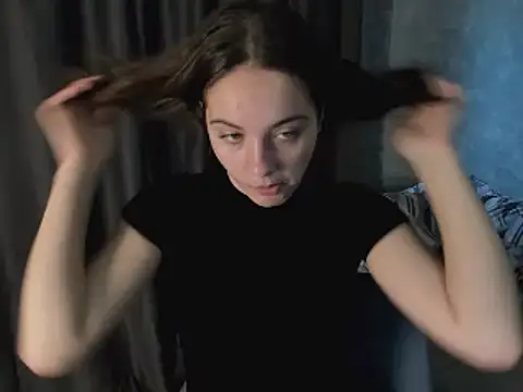 KristinaLoison online show from May 7, 12:53 pm