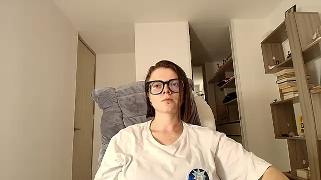 Arya starrk online show from October 1, 2:55 pm