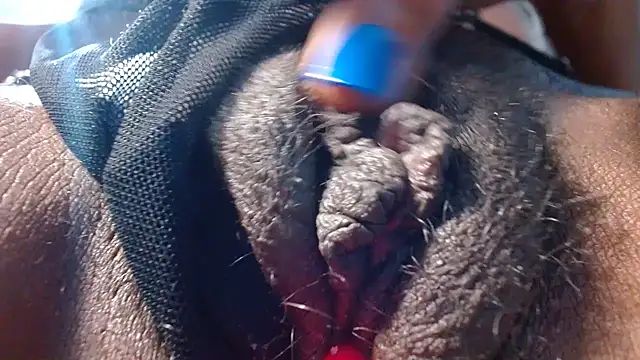 bethanywilson 23 online show from April 2, 4:26 pm