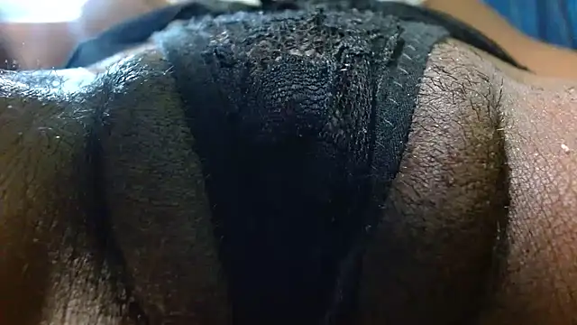 bethanywilson 23 online show from October 3, 2:00 pm