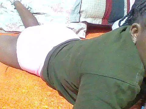 miss melis online show from December 18, 1:05 pm