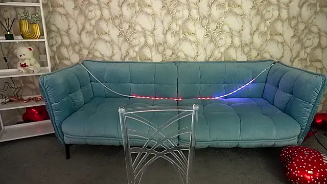 Sweety one  online show from March 20, 2:00 pm