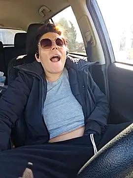 Ellie-L-Elizabeth online show from November 6, 4:02 pm