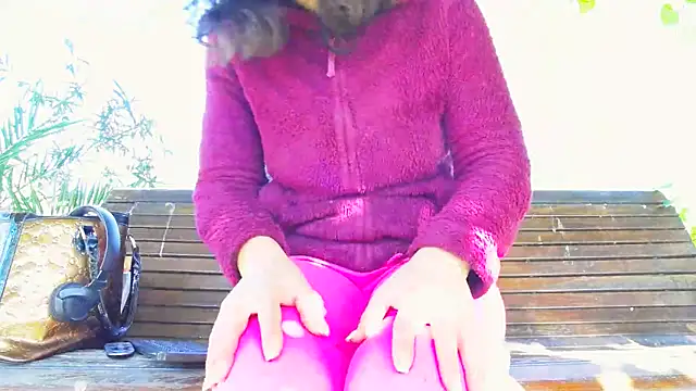 SquirtyMellissaLabia online show from October 19, 7:21 am