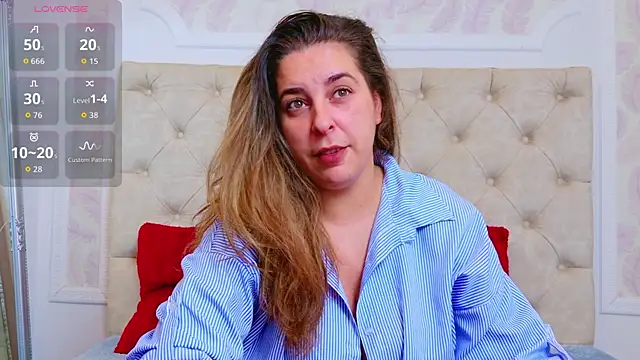 KarinaNoir online show from September 13, 4:31 am