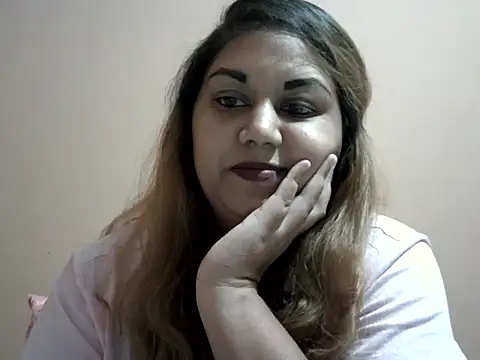 bellachow10 online show from November 8, 5:40 pm