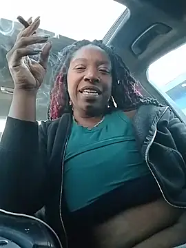 markquanna online show from November 10, 6:36 pm