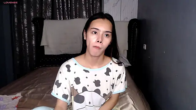 shecutie69 online show from November 30, 3:27 pm