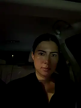 clairewntr online show from October 13, 9:17 pm