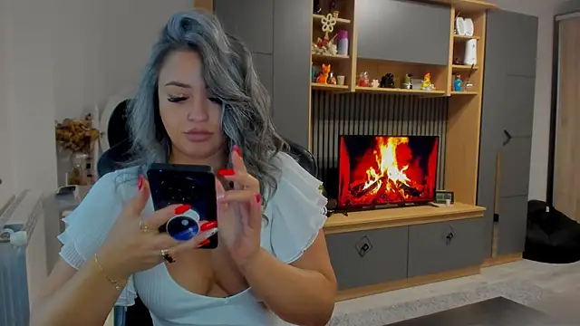 Claire95  online show from March 2, 5:08 am