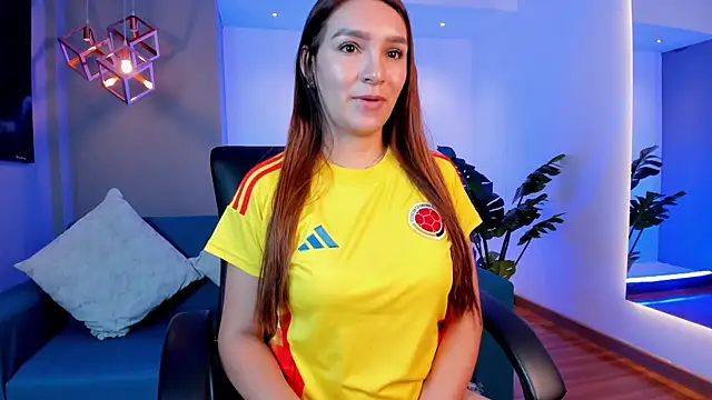 miataylorr1 online show from June 23, 12:25 pm