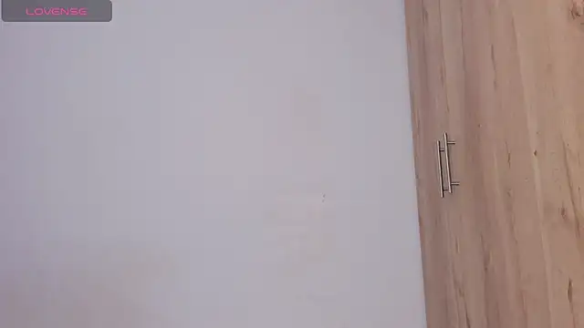 Eva paradisee online show from April 13, 11:16 pm