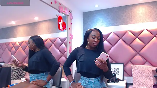 DanielaDuff online show from September 18, 7:56 pm