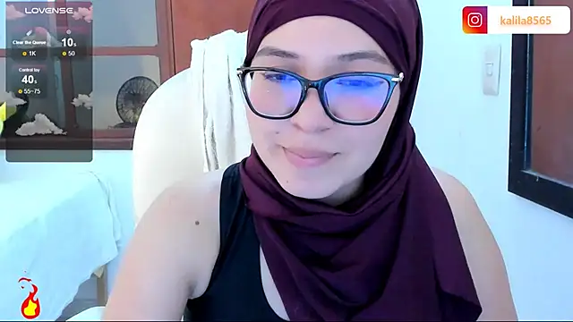 MatchedEyebrow online show from September 12, 9:22 pm