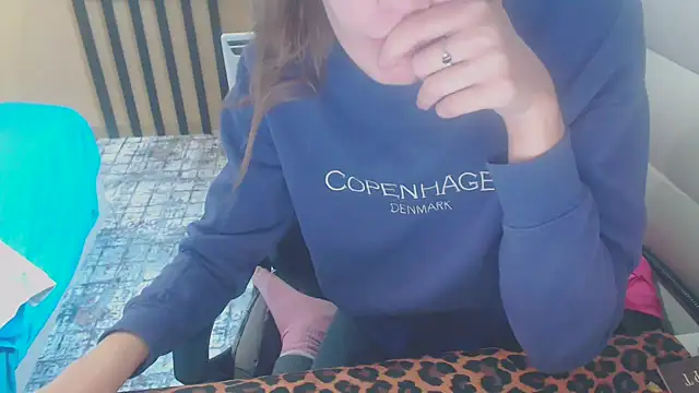 Laco-cO online show from October 22, 8:30 am