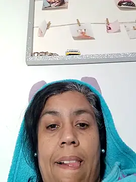 Molly newman6 online show from February 19, 5:45 pm