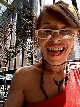 FrozenWaffle online show from February 17, 3:44 pm