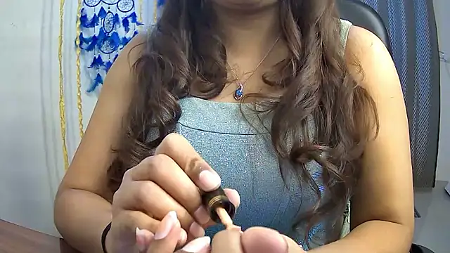 avav love online show from September 17, 11:08 am