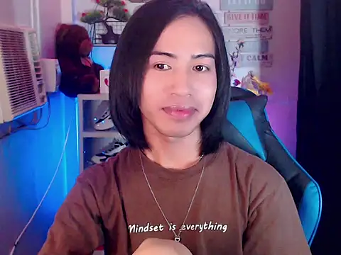 Manilagirl xx online show from December 4, 2:41 pm