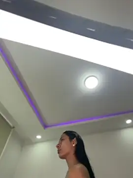 karlyn angels online show from December 17, 7:51 pm