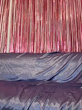 Daisy Michto Officiel online show from November 19, 10:10 pm