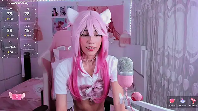 mia kawaii05 online show from May 3, 11:19 pm