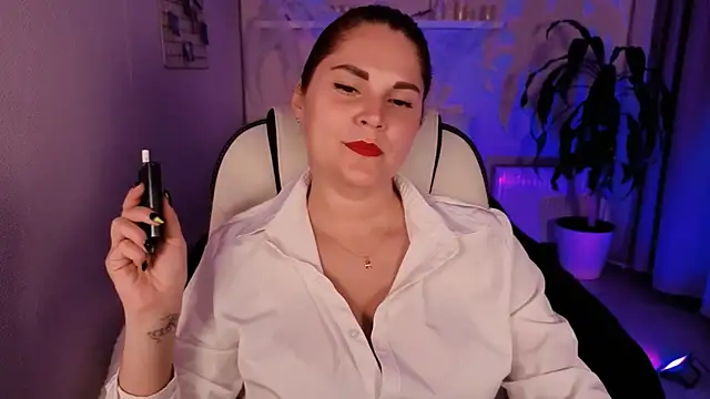 Ellis Foxy online show from October 23, 2:45 pm