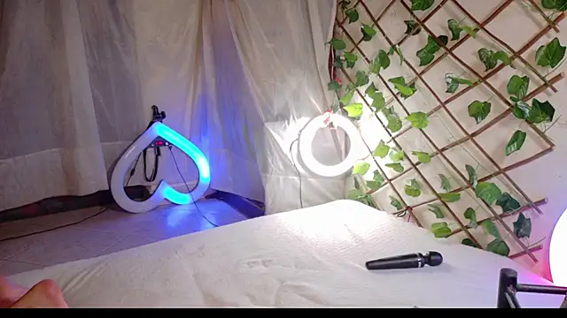 -Camila  online show from September 26, 4:26 pm