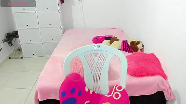 sweetnia online show from April 20, 11:19 pm