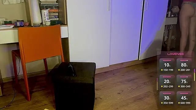 Russian sexy girl1 online show from November 7, 8:25 pm