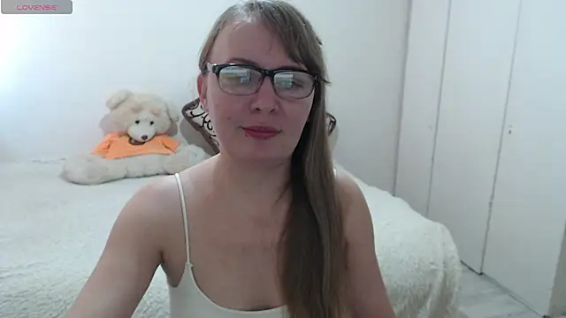 MargotLot online show from March 7, 11:39 am