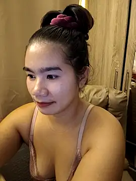 Kissy07 online show from February 18, 1:49 am