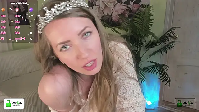 Queenymel online show from April 15, 7:58 pm