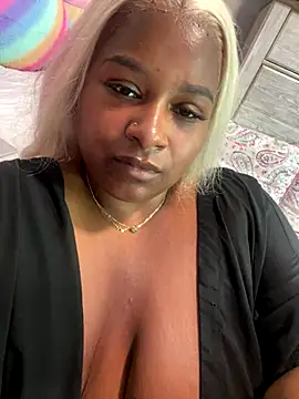 BigFineSelena online show from September 19, 9:14 pm