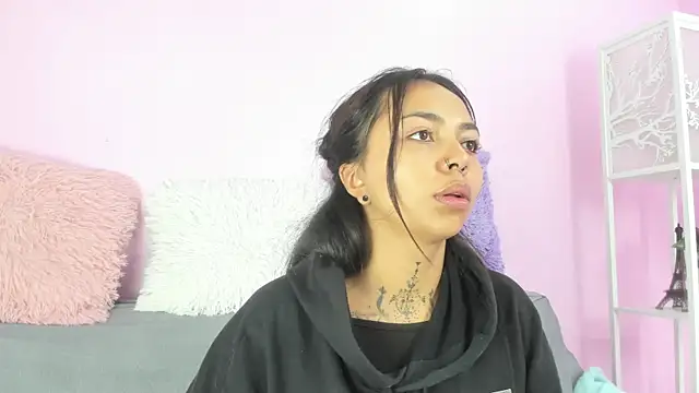 miss soffi  online show from September 13, 12:24 pm