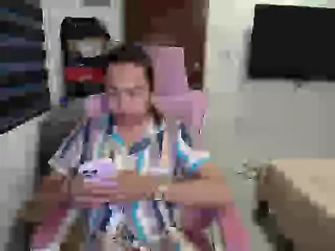 Your PrettyGirlxxx online show from February 26, 9:19 am