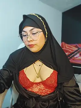 Elinaax online show from April 9, 11:32 pm