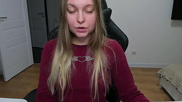 stacy miracle online show from January 12, 4:12 pm