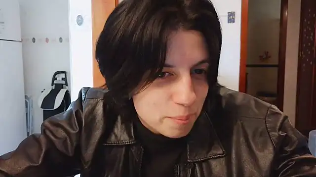 kyslrana online show from June 8, 4:41 pm
