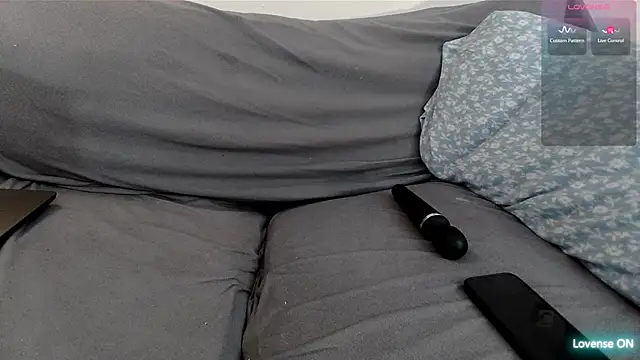 EmoDream1998 online show from April 7, 2:57 am