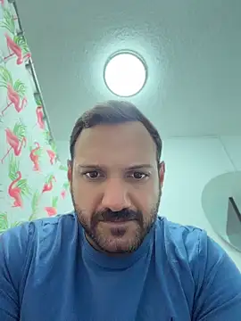 JonJ0 online show from June 7, 5:09 pm