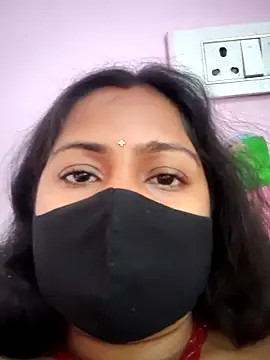 Shristiprakash0 online show from February 4, 6:49 am