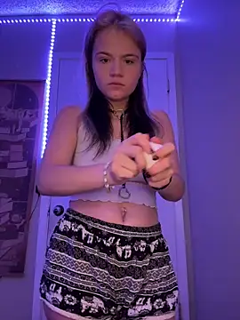 Cutiepiespanks online show from September 22, 10:46 am