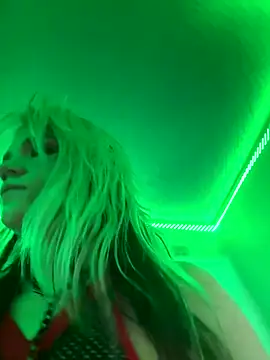 Cutiepiespanks online show from October 27, 5:25 am