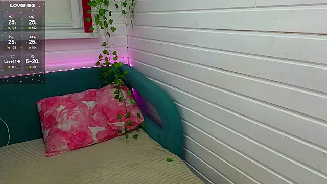 Misss Vikk online show from October 4, 6:41 am