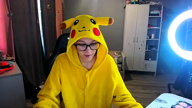 MollyLollipop online show from September 16, 3:36 am