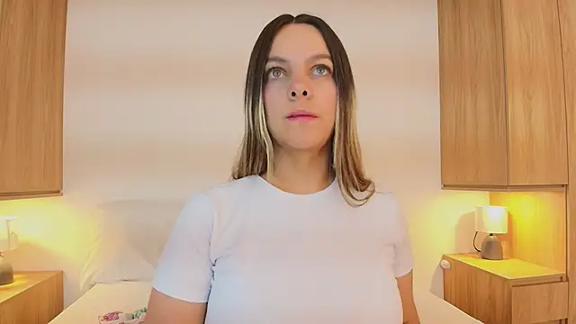 Isabella Harley online show from September 12, 5:09 pm